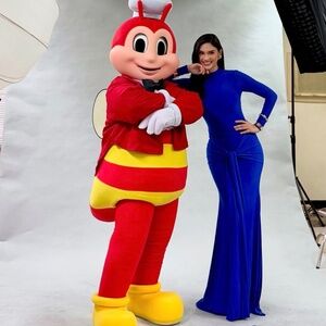 Iconic Brand New Davia Malcah Gown Features Miss Universe 2015 for Jollibee Ad